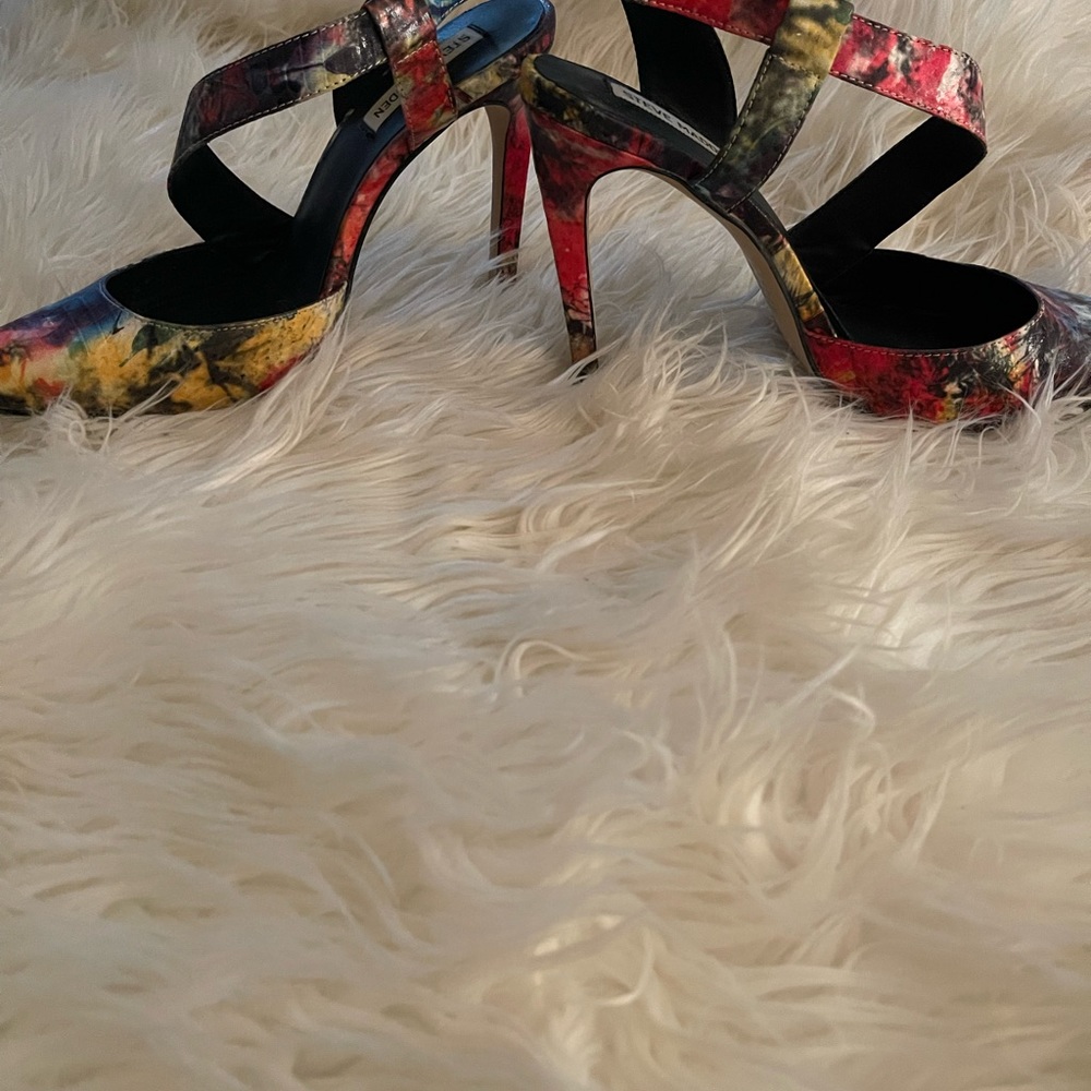 Steve Madden high heel sling back